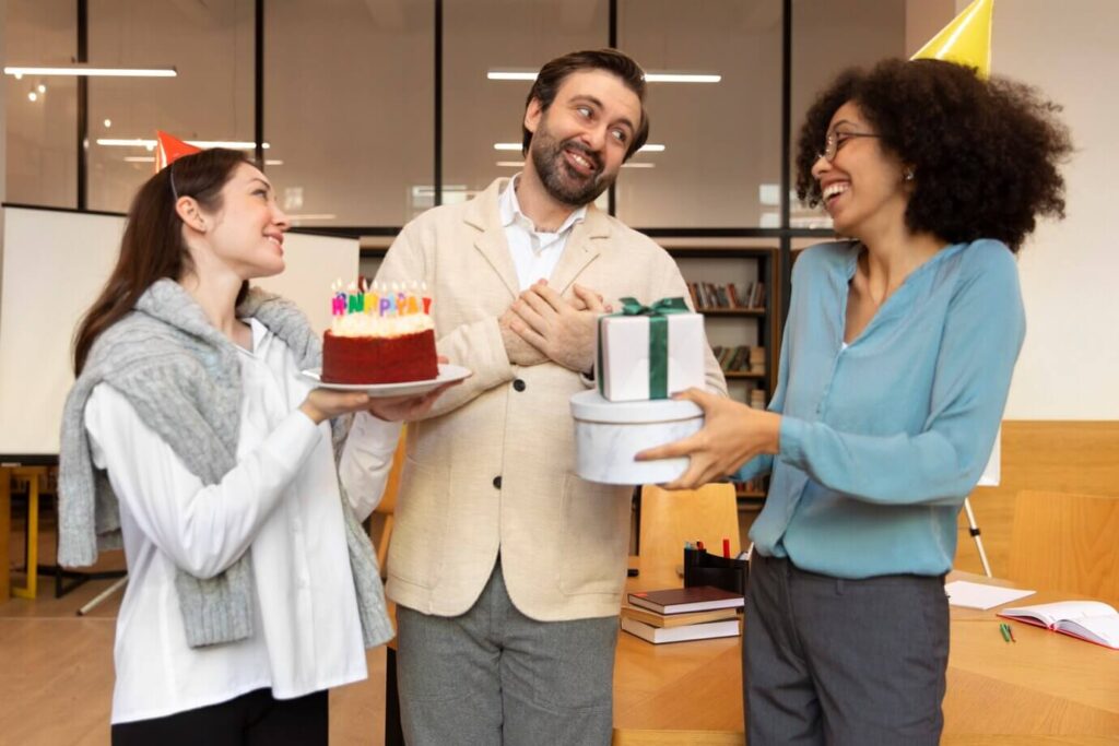 Célébrez l'anniversaire de votre collègue avec des cadeaux uniques