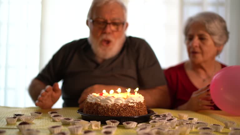 Message anniversaire 60 ans drôle pour femme – formules humoristiques et uniques pour marquer les 60 ans avec un sourire et des souhaits pleins de joie.